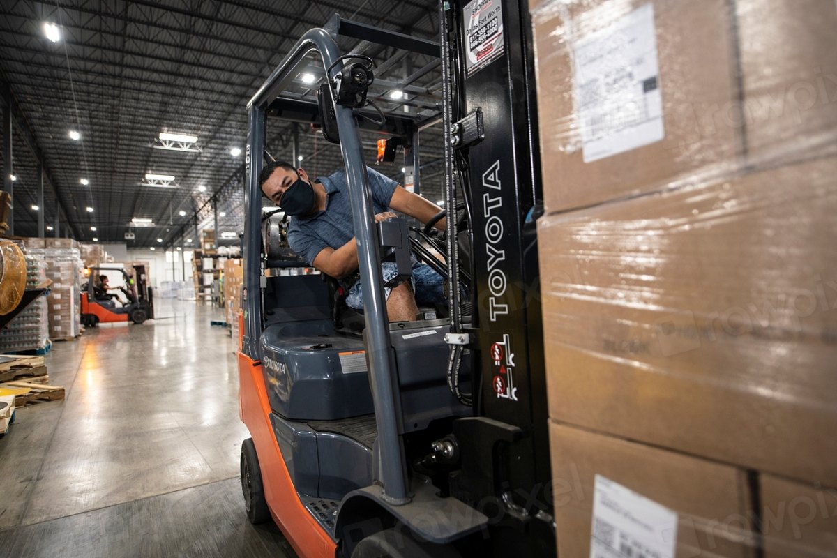 Distribution & Logistics